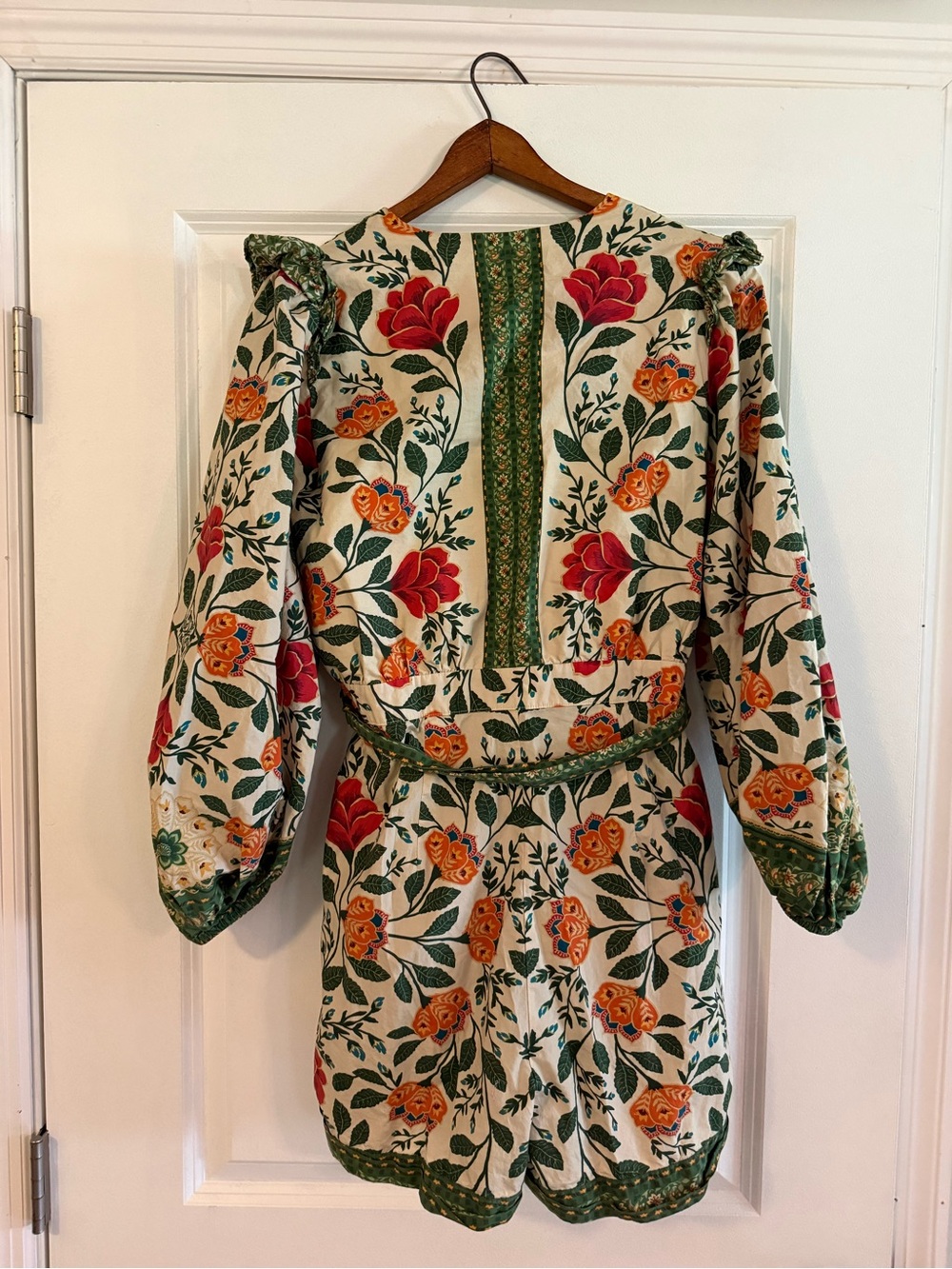 Farm Rio Garden Tapestry Floral Plunge Romper Medium Belted Boho - Picture 6 of 9